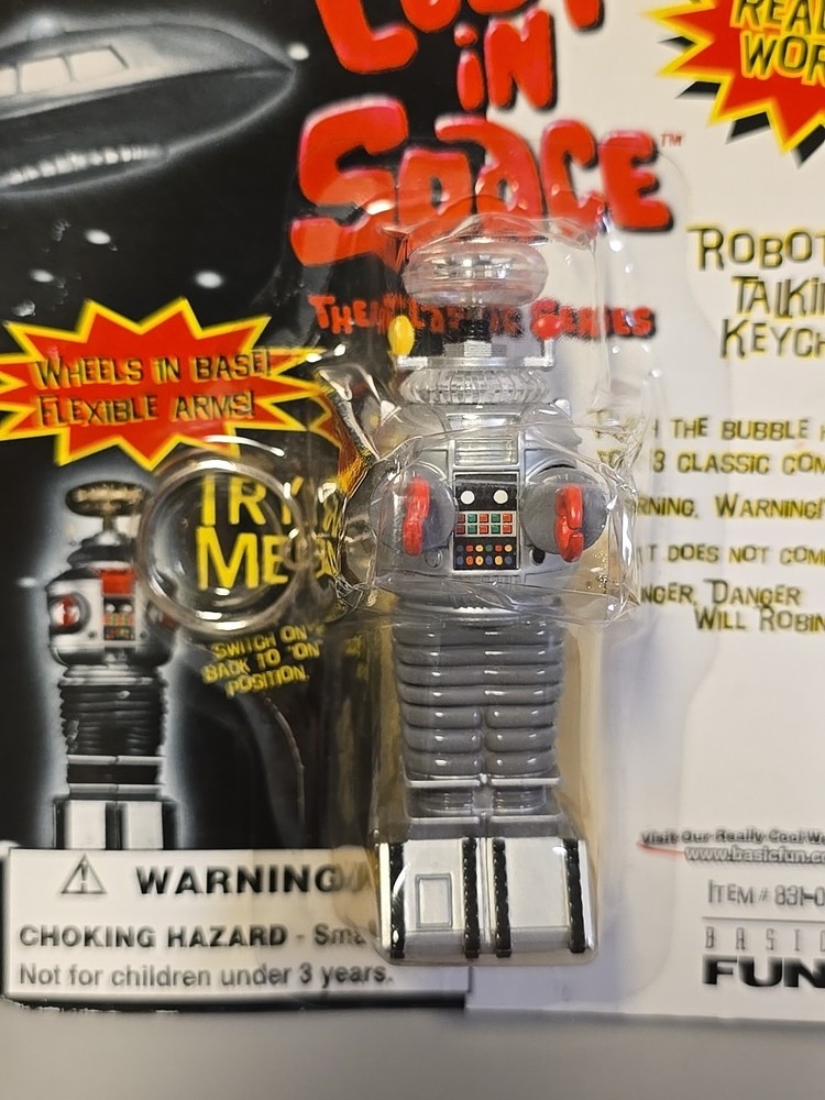 LOST IN SPACE ROBOT B-9 Talking Keychain New Sealed Basic Fun 1997