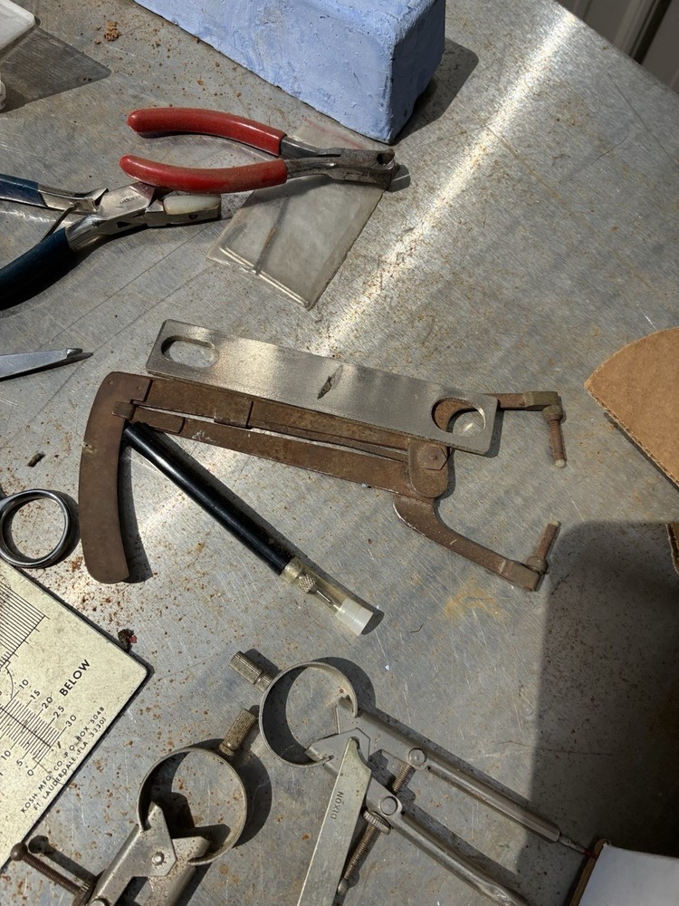VTG OPTOMETRY LOT