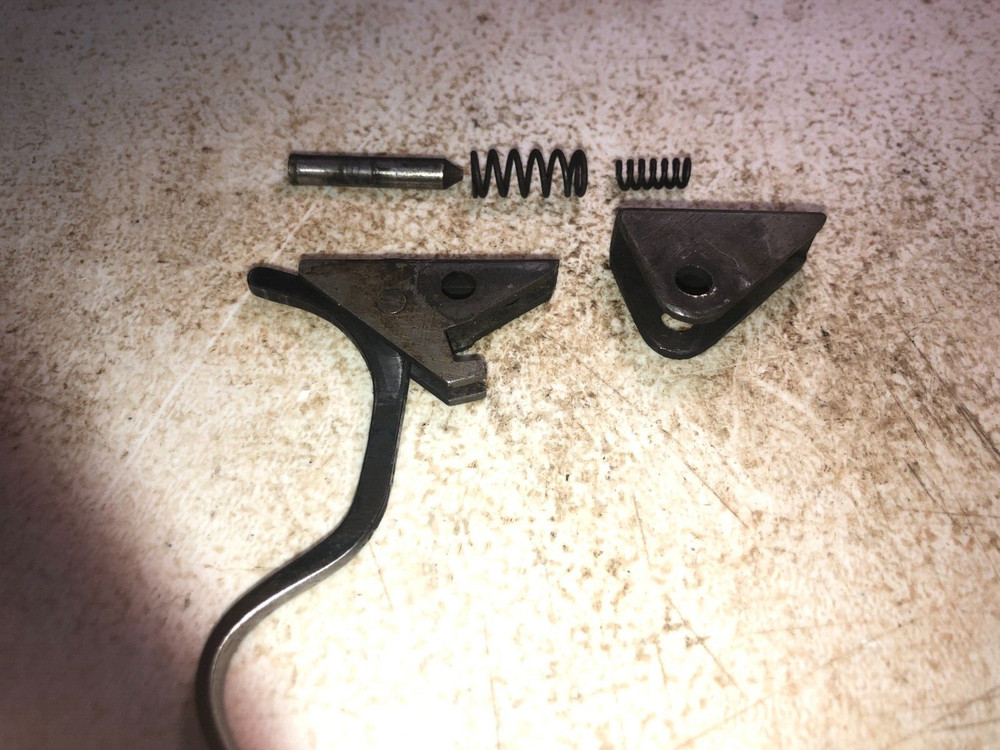 ROSS CANADIAN M 1905 TRIGGER GROUP