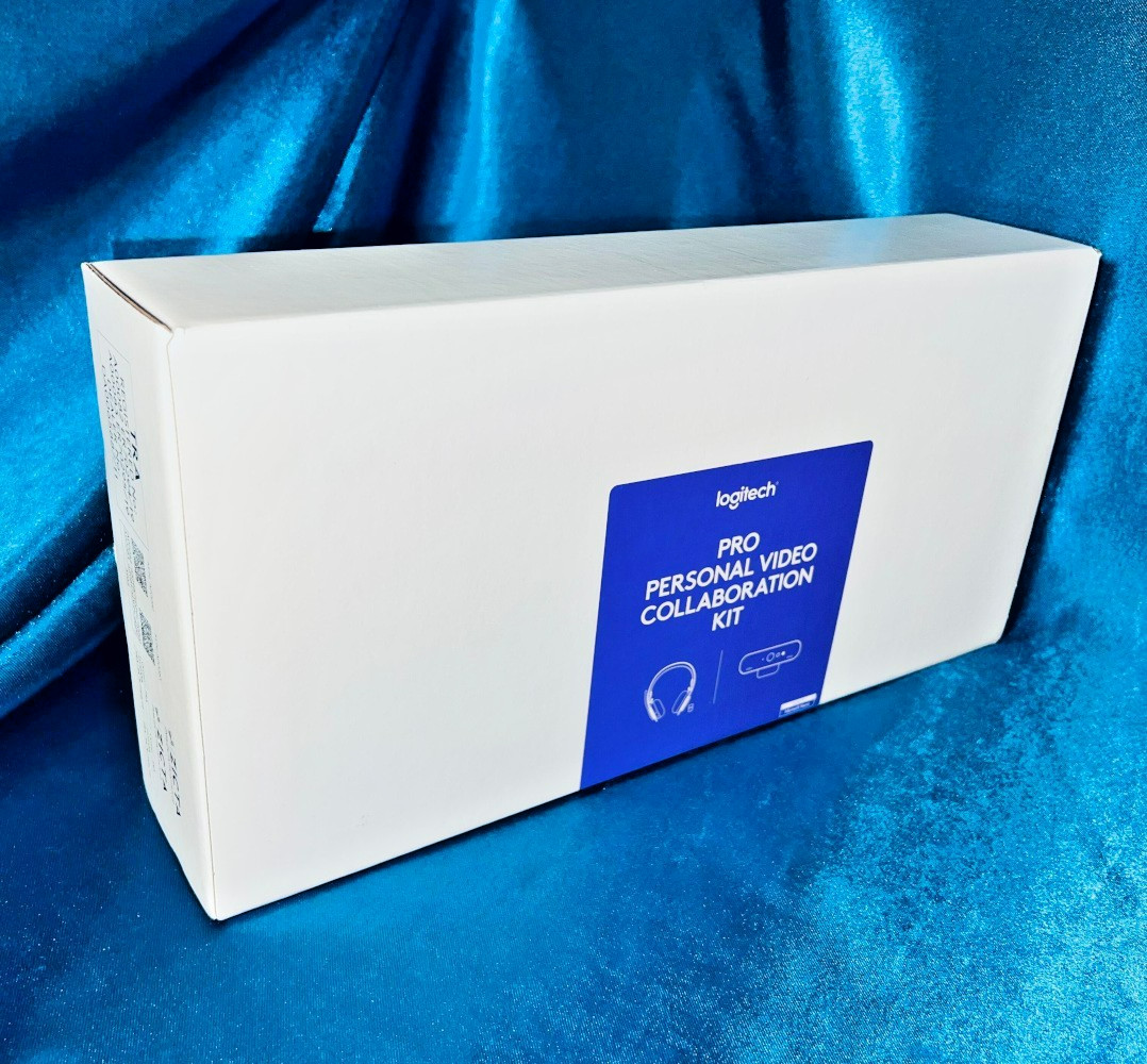 Logitech PRO Personal Video Collaboration Kit - Webcam and Headset - 991-000344