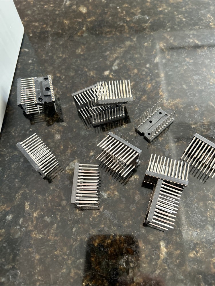 IC SOCKET, 24 PIN DIP SOCKET, WIRE WRAP, Screw Machine, Tin, Gold