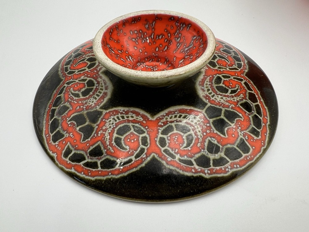 Harlan Dramaware Pottery Dish With Lid