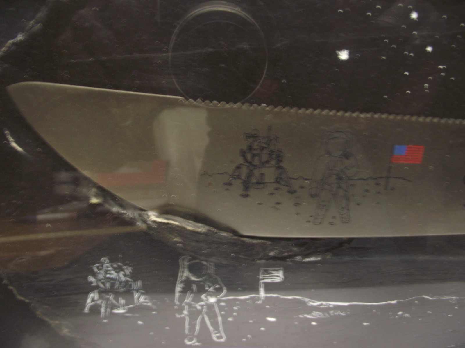 Case xx 1989 Apollo 11 Commemorative First Steps on the Moon Knife in Display