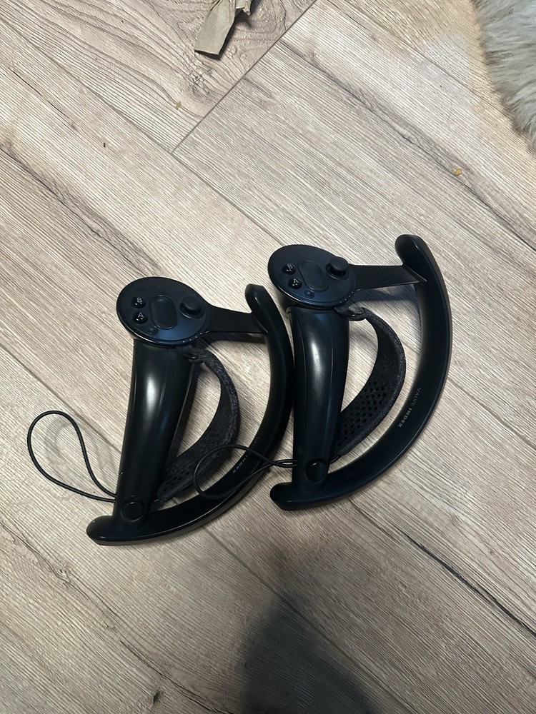 Valve Index Right Controller Replacement Knuckles 2 available ￼