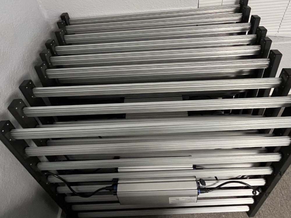 efinity 660W LED Grow Light