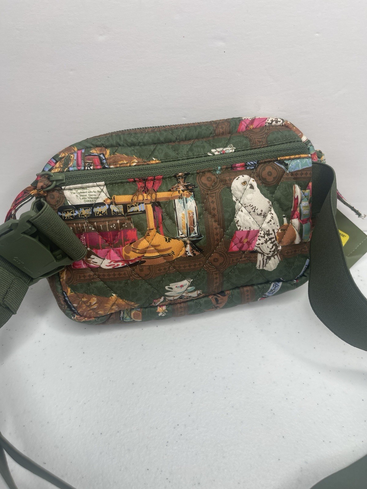 Vera Bradley Woodward Small Belt Bag Harry Potter Hogwarts Library Hedwig NWT