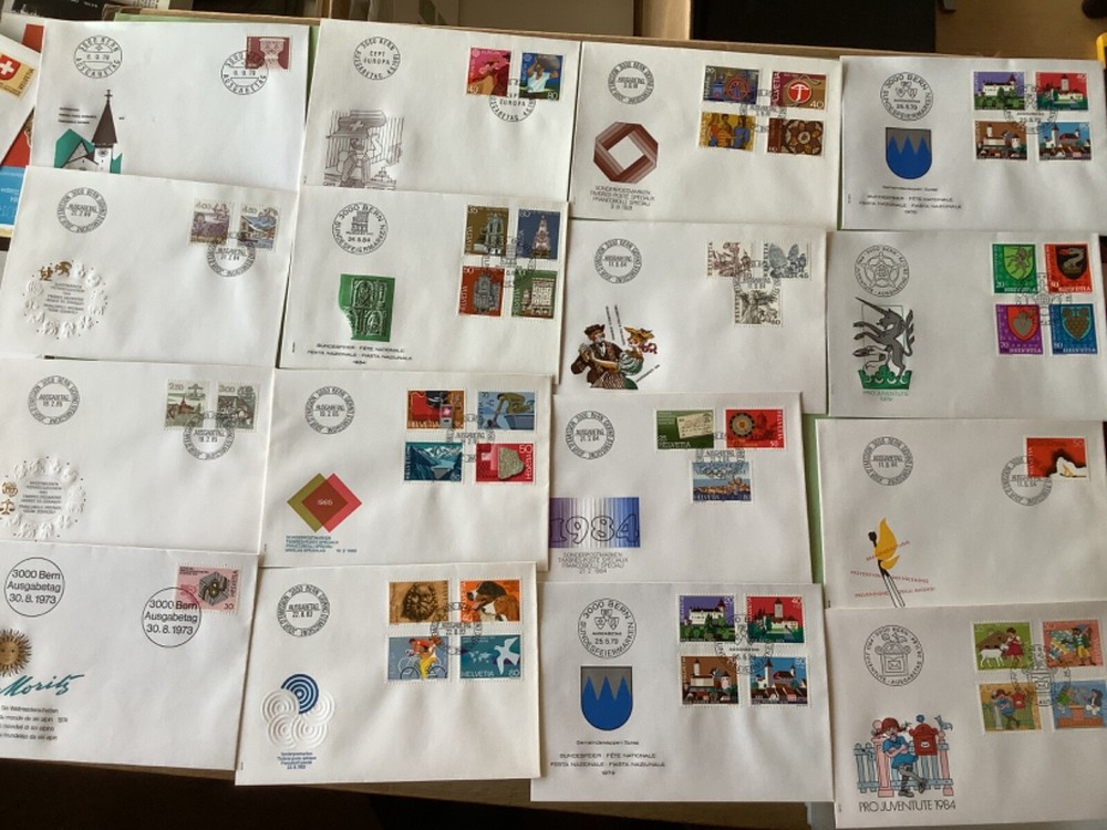 Switzerland postal  covers  16  items Ref A2175