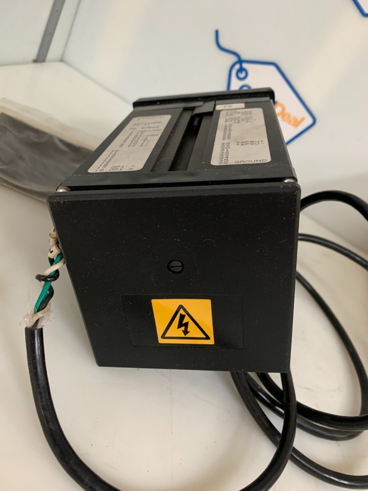 FOXBORO CONTROLLER 731 CA SERIES MODEL 731CA-31 A