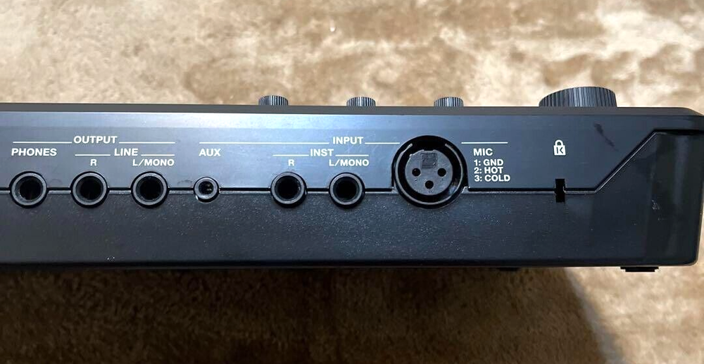 Boss RC-505 Loop Station Phrase Recorder Keyboard Effect Workstation Table top