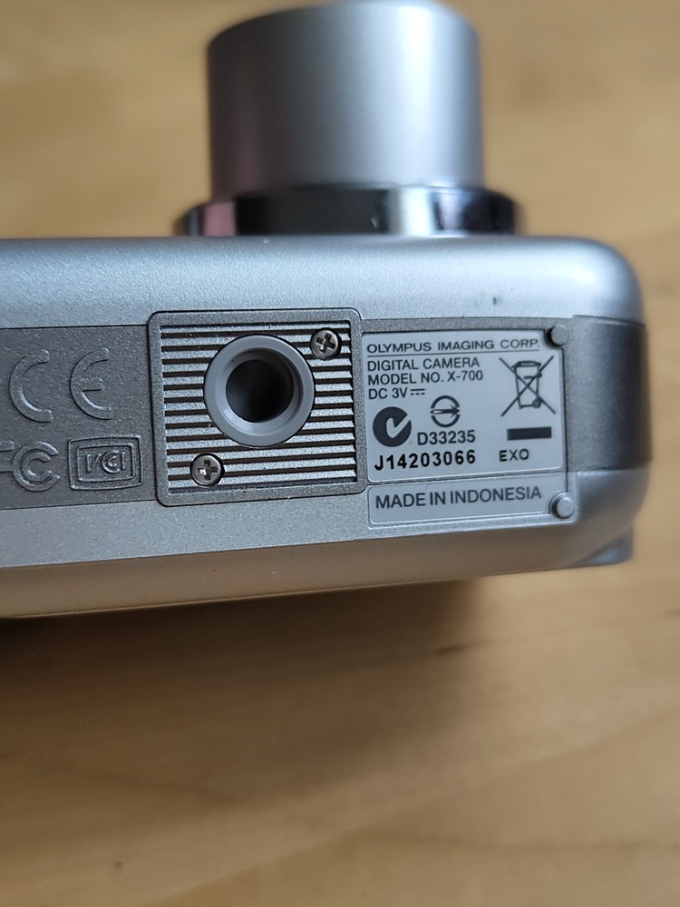 Digital Camera Olympus X-700 6.0mp Digital Camera Olympus Digital Camera