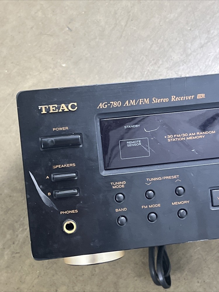 TEAC AG-780 AM/FM 200 Watt Stereo Receiver - UNTESTED !