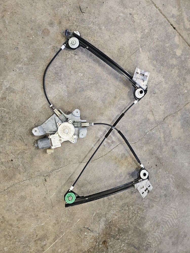 2006-2009 Saturn Sky Pontiac Solstice Driver Left Window Regulator