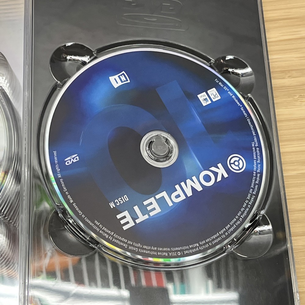 Native instruments Komplete 10