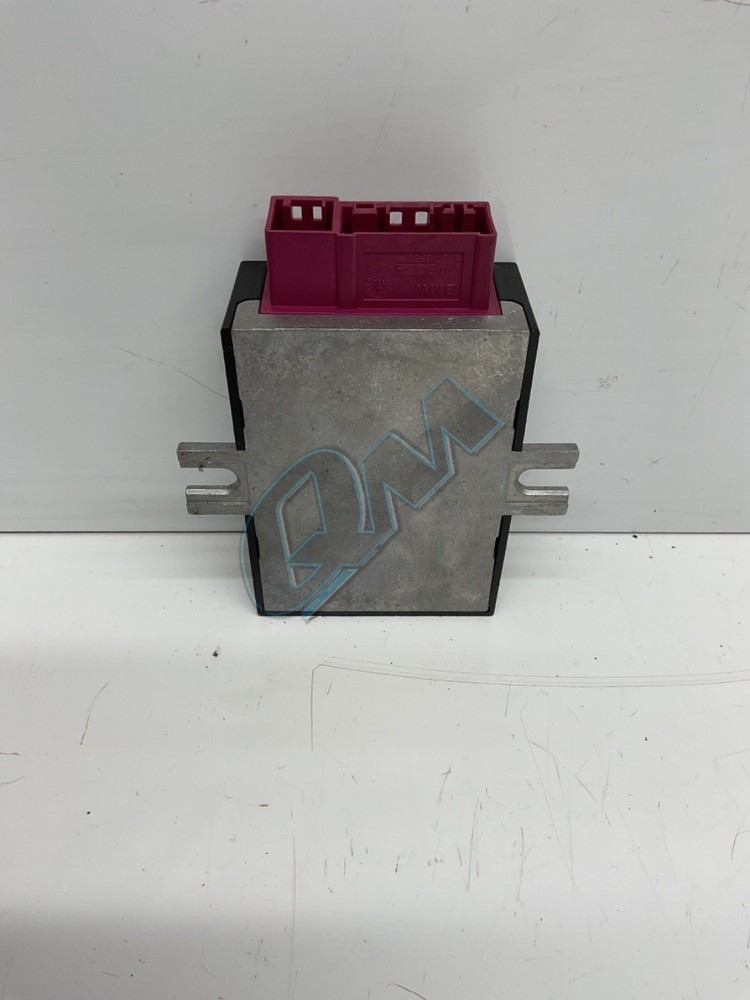 BMW Fuel Pump Control ECU EKPM3 1 3 Series E81 E82 E90 E92 E91 E93 E70 7276383