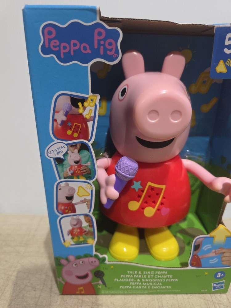 Peppa Pig Talk & Sing Peppa Doll