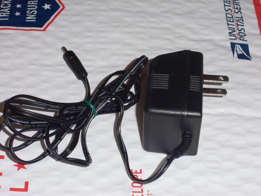 AC/DC ADAPTER CLASS 2 DC 6V 300mA -60 Hz