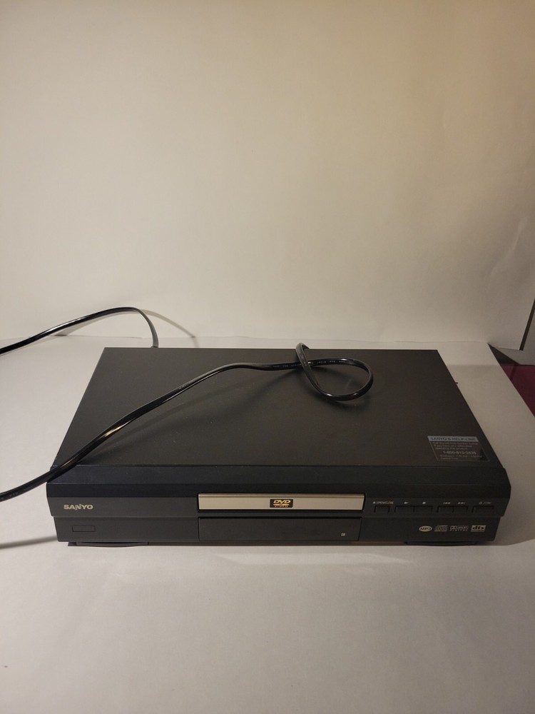 Sanyo DVD Player MODEL DWM-270