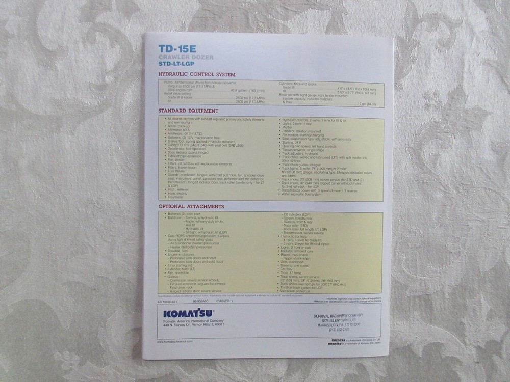 Dressta TD-15E Crawler Dozer Brochure 2000