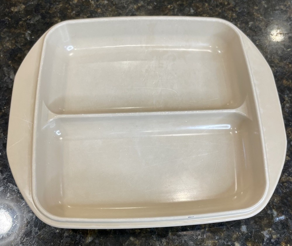 ANCHOR HOCKING MICROWARE DIVIDED VERSATILITY PAN REPLACEMENT LID ONLY PM481-TI