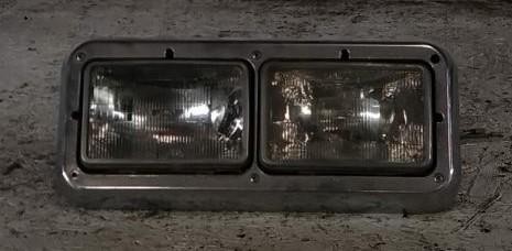 For 2006 KENWORTH T800B HEADLIGHT Left ,  GA