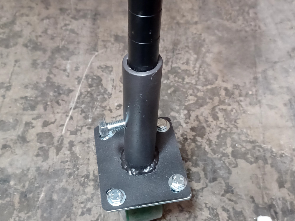 Casters and Slip Plates - 900 Lbs load capacity