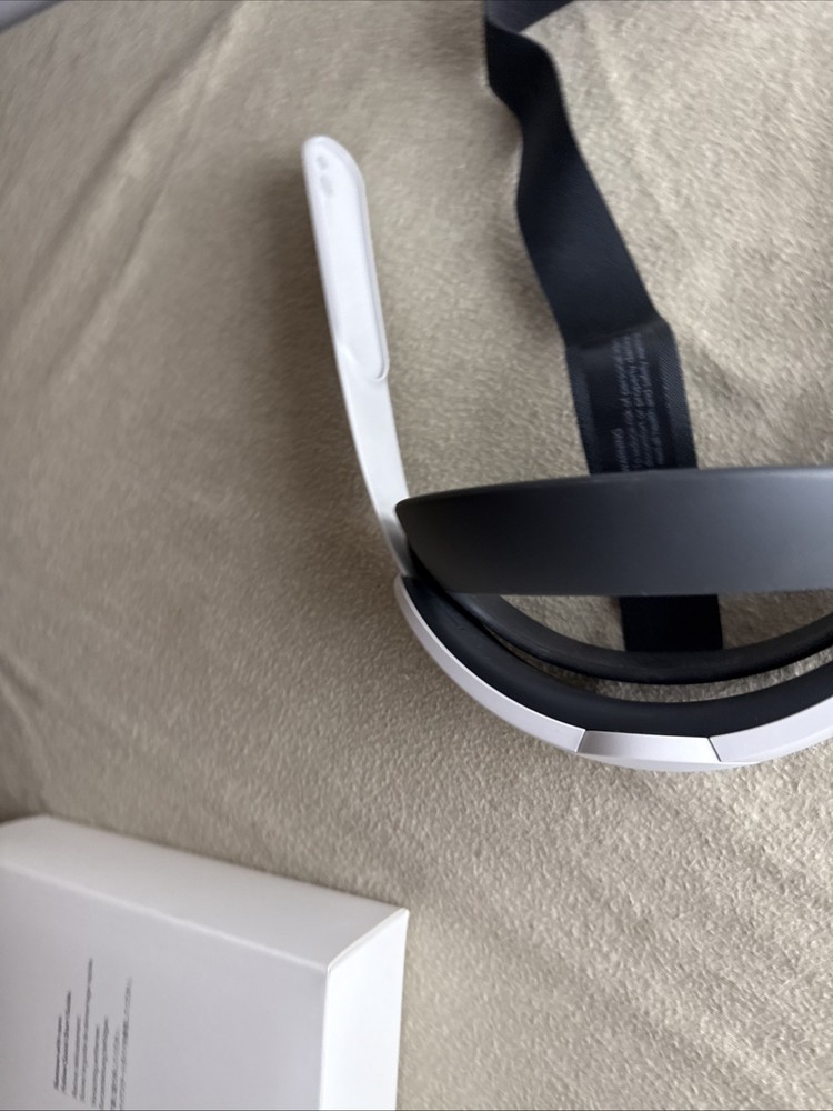 Meta Oculus Quest 2 Elite Strap for VR Headset - Excellent Condition - w/Box