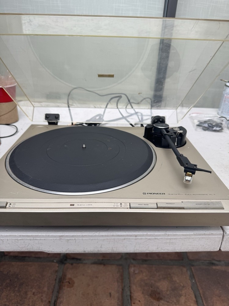 Pioneer PL -7 DD full automatic turntable needs new needle