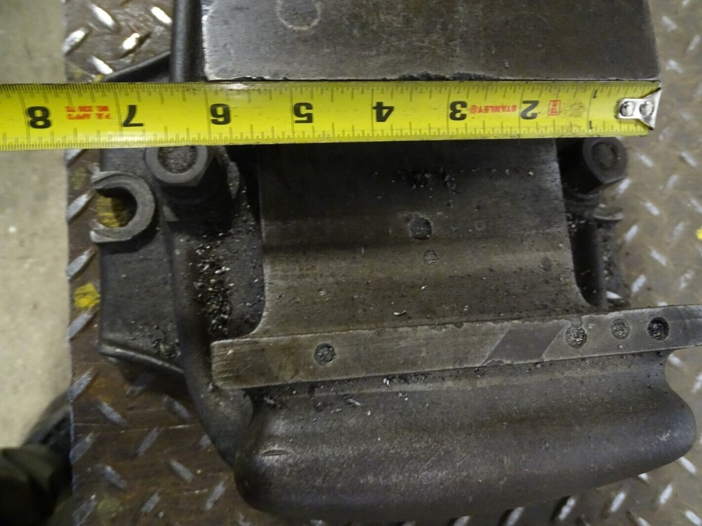 Bridgeport Milling Machine Vise 6" Wide ,