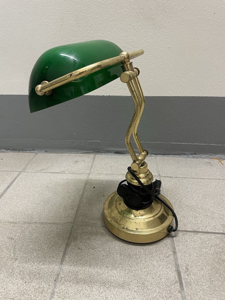 Churchill Table Lamp