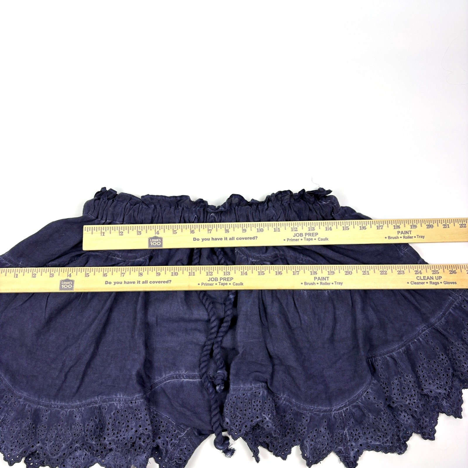 Free People Mariella Pull On Shorts Womens Sz S Navy Blue Eyelet Hem Rope Tie