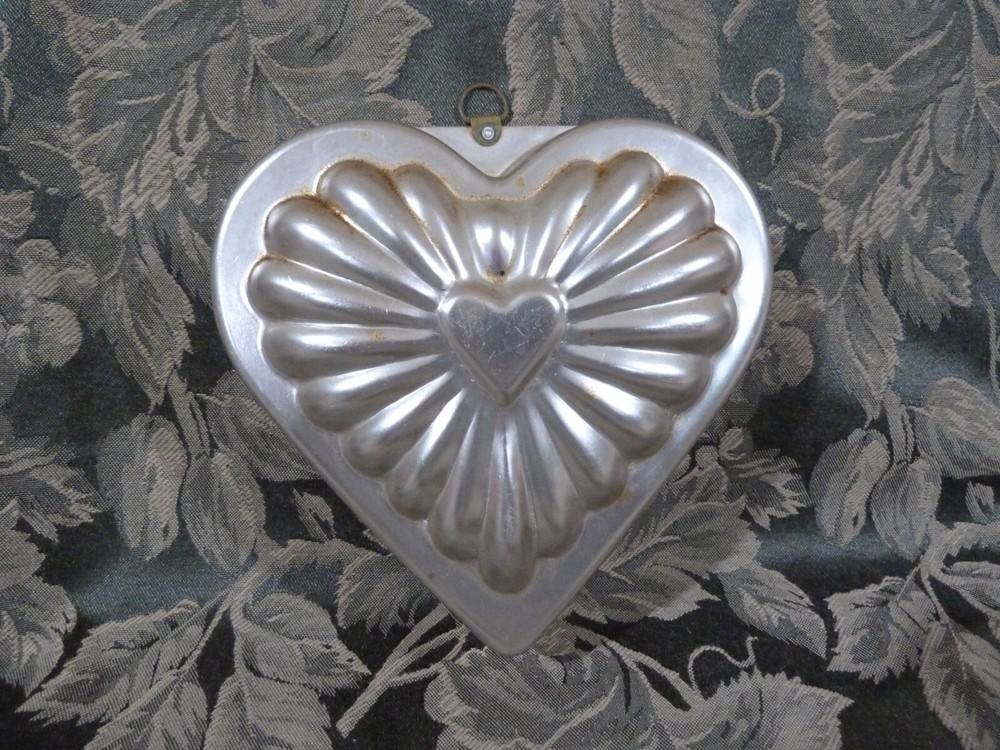 Heart Shaped Pan