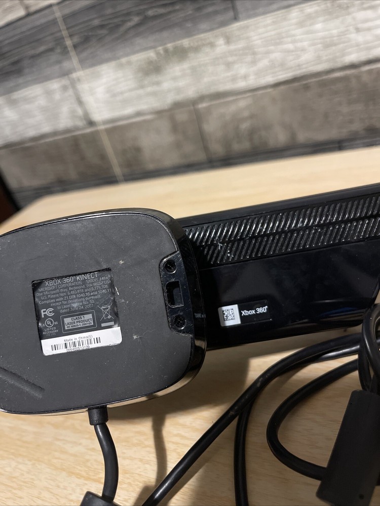 Microsoft Kinect Sensor for Xbox 360