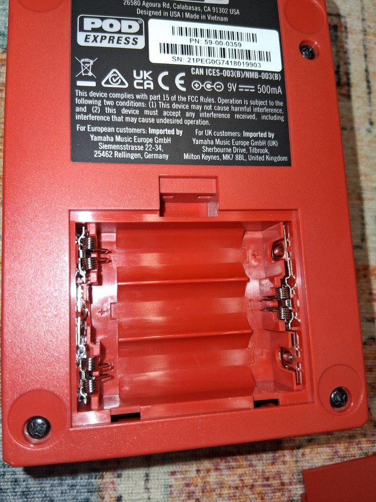 Line 6 POD Express Guitar Effects Processor Red EUC