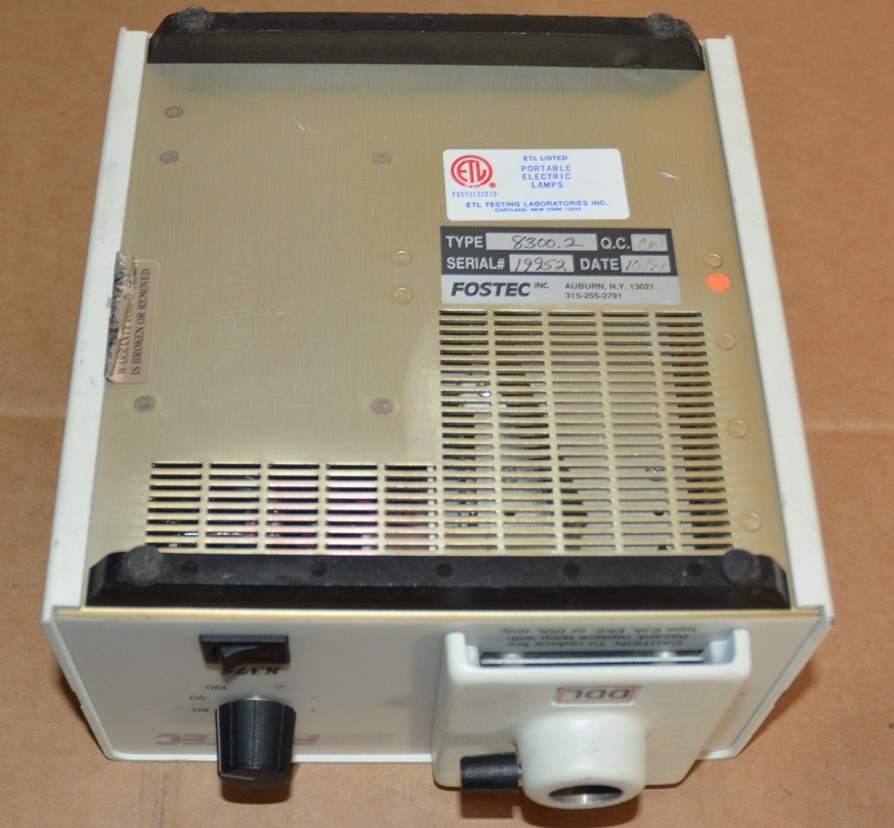 Fostec 8375 Fiber Optic Light Source Illuminator w/ Ring Light Fits Leica