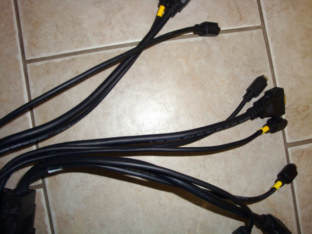 Cybex Rear Access KVM Switch XP4040 / XPST XPAC with cables