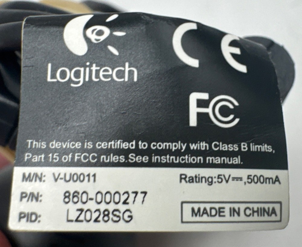 Logitech C200 V-U0011 Manual Focus USB Webcam