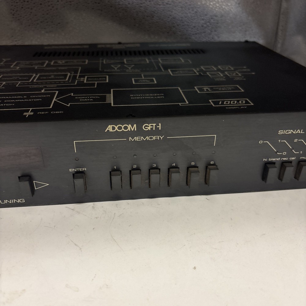 Adcom GFT-1 Quartz Referenced Digital AM/FM Stereo Tuner