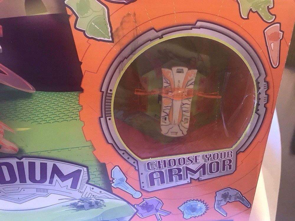 HEXBUG Gladiators Battling Robots Stadium Plus-3- Gladiators BATTLE STRATEGY KIT