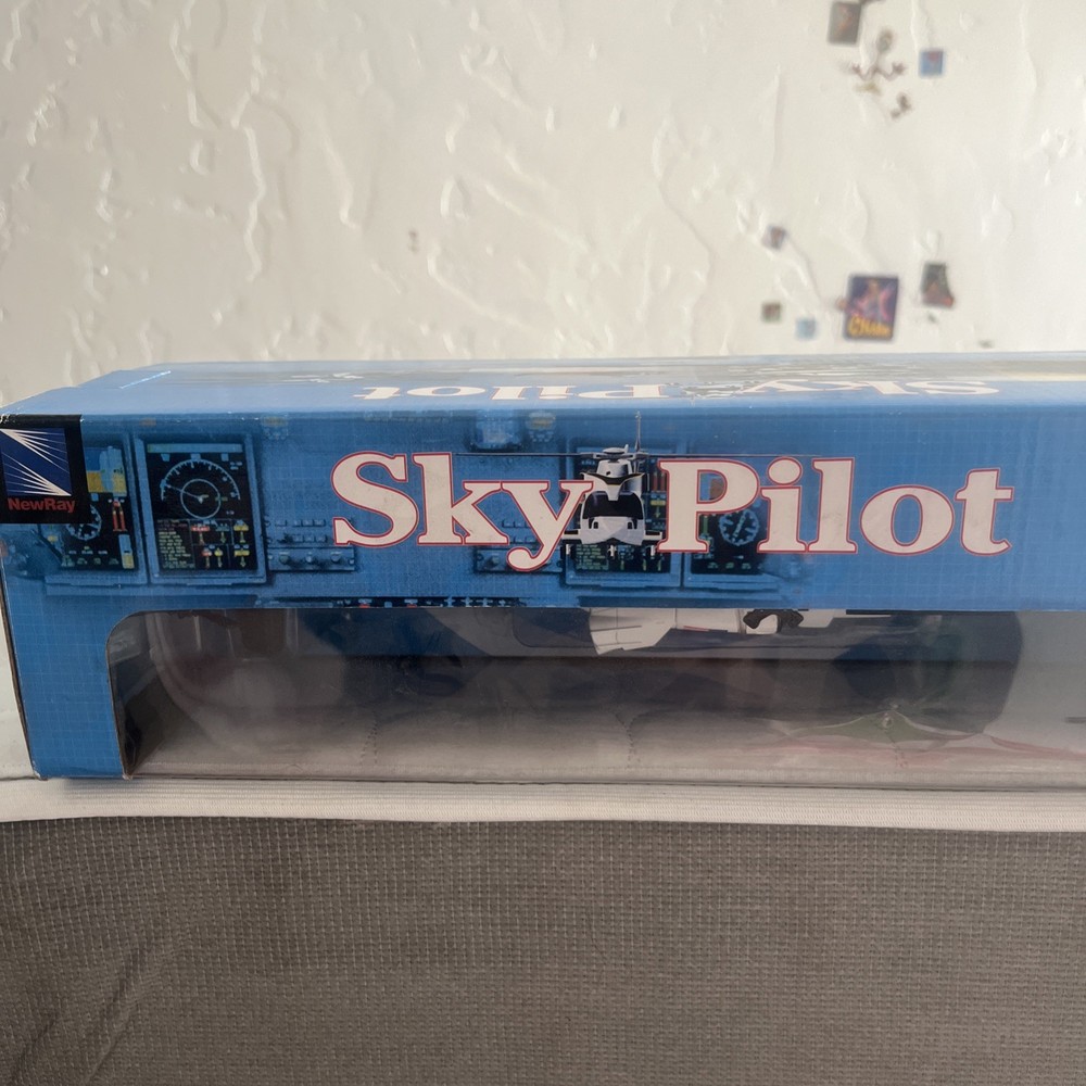 Sky Pilot White Hawk Helicopter Newest