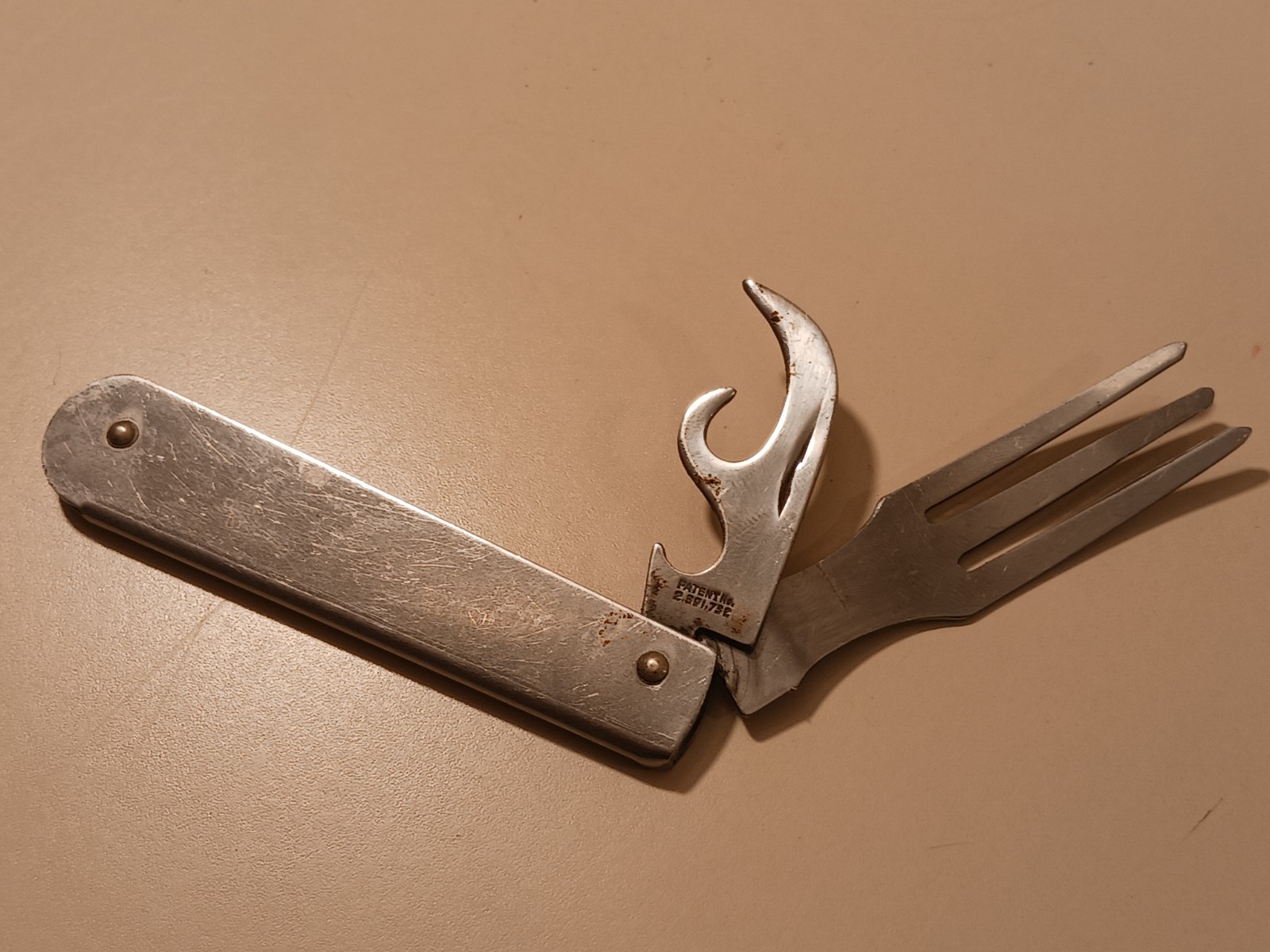 Vintage Imperial USA Folding Fork Can Opener Tool 1945 Patent 2391732 Mess Kit