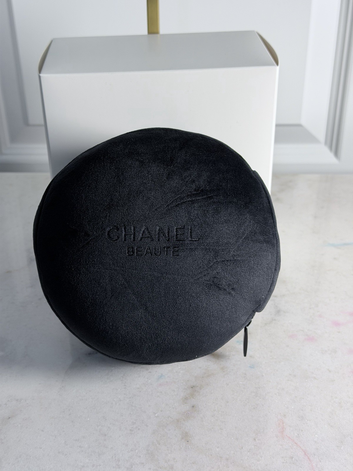 CHANEL BEAUTE Travel Pillow Sleeping Eye Mask Velvet GWP with Box
