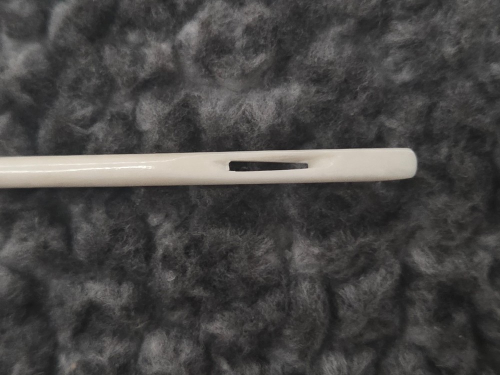 hard carved 4" NEEDLE