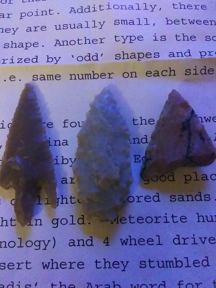 3 mixed Sahara Neolithic projectile points/tools Range from 4000 to 9000 yrs old