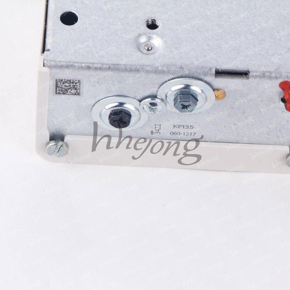 1PC New Danfoss 060-121766 KPI35 Pressure switch