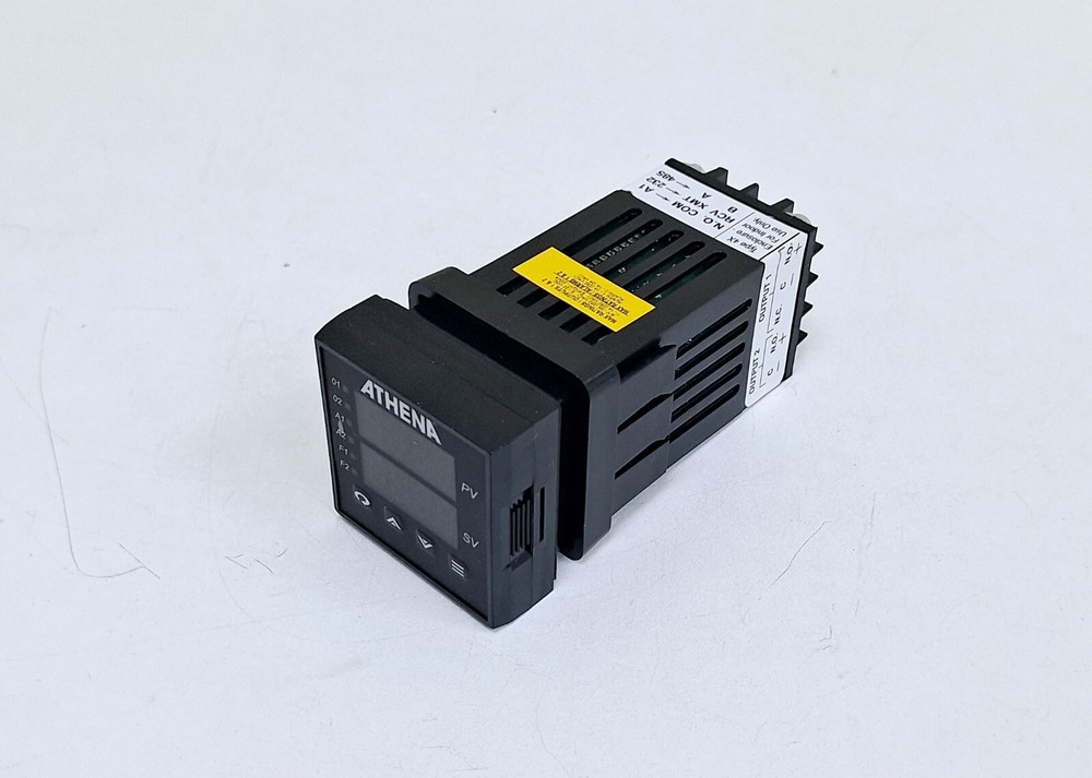 Athena 16CVFB40AZFZ Series 16C Temperature/Process Controller