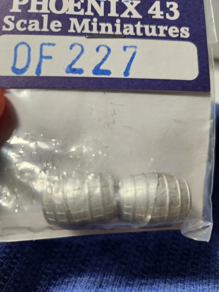 S&D Models Phoenix 43-OF 227- Two large casks