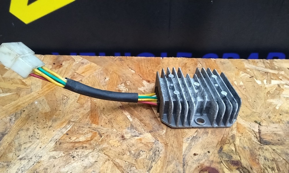 Yiying Chinese Scooter 125cc Rectifier 2015