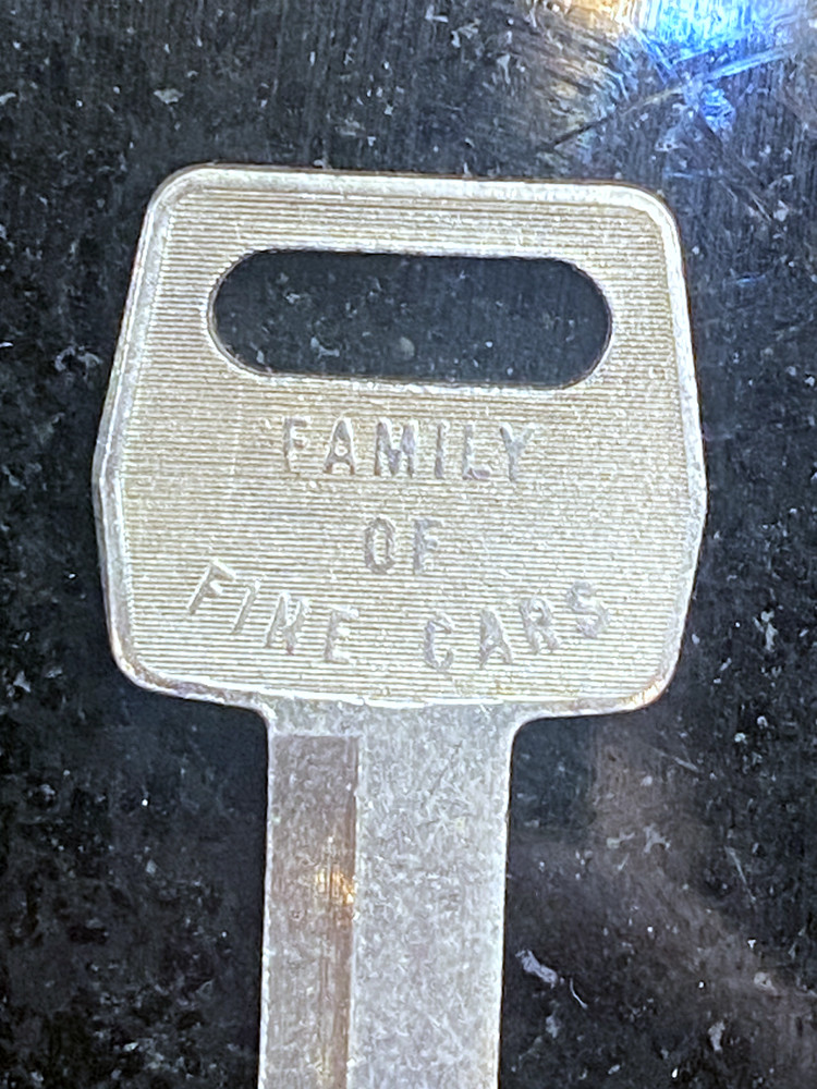 SET 2 ORIGINAL FORD KEY BLANKS H51 H50