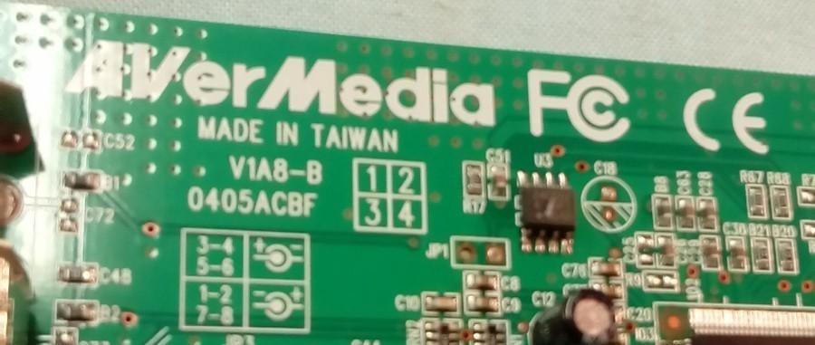 AVERMEDIA V1A8-B 0405ACBF internal, analog PCI interface