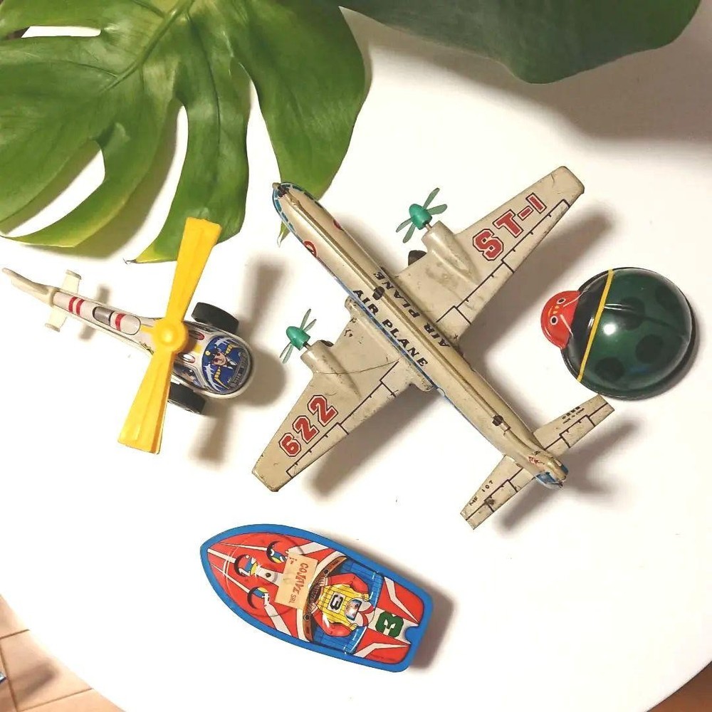 [Retro] 4 tin toys
